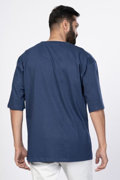 Shleviro Men's Neo Navy Blue Solid Round Neck Oversized T-shirt