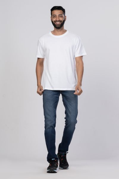 Shleviro Men's Polar Lab White Solid Round Neck T-shirt